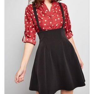 Overall winner jumper suspender skirt